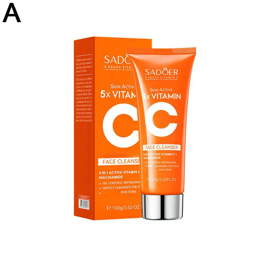 Set de cuidado de la piel con vitamina C (5 unidades): limpiador, loción, contorno de ojos y sérum facial.
