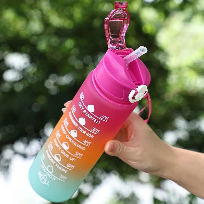 Botella de agua de plástico de 750 ml - Calidad profesional