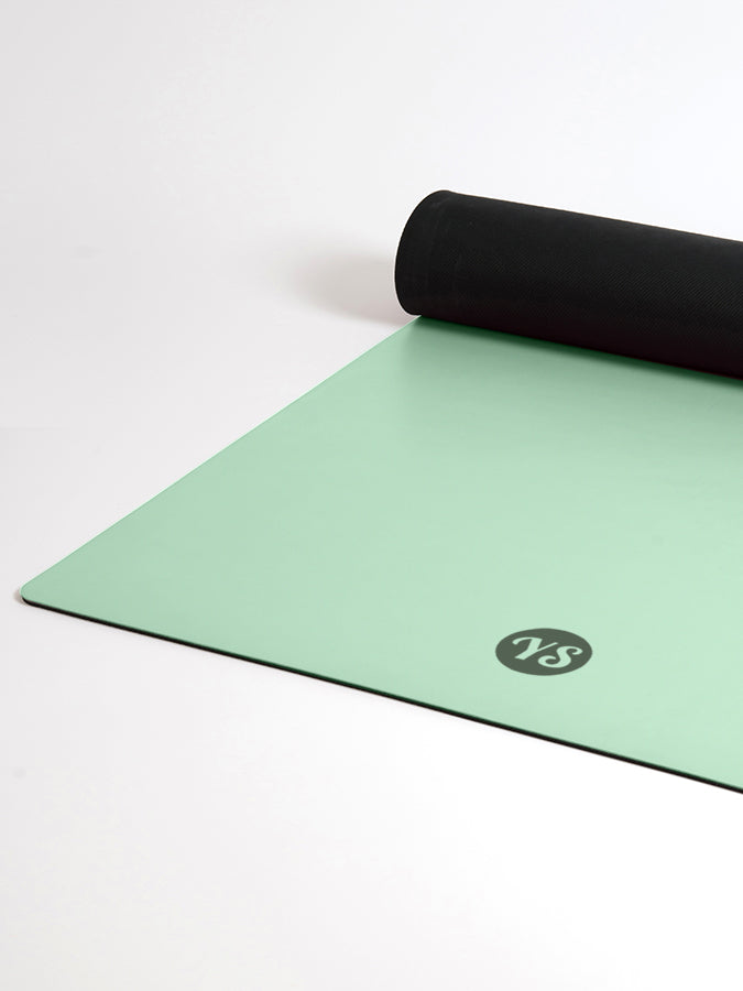 Yoga Studio Grip Mat 4mm — Long & Wide