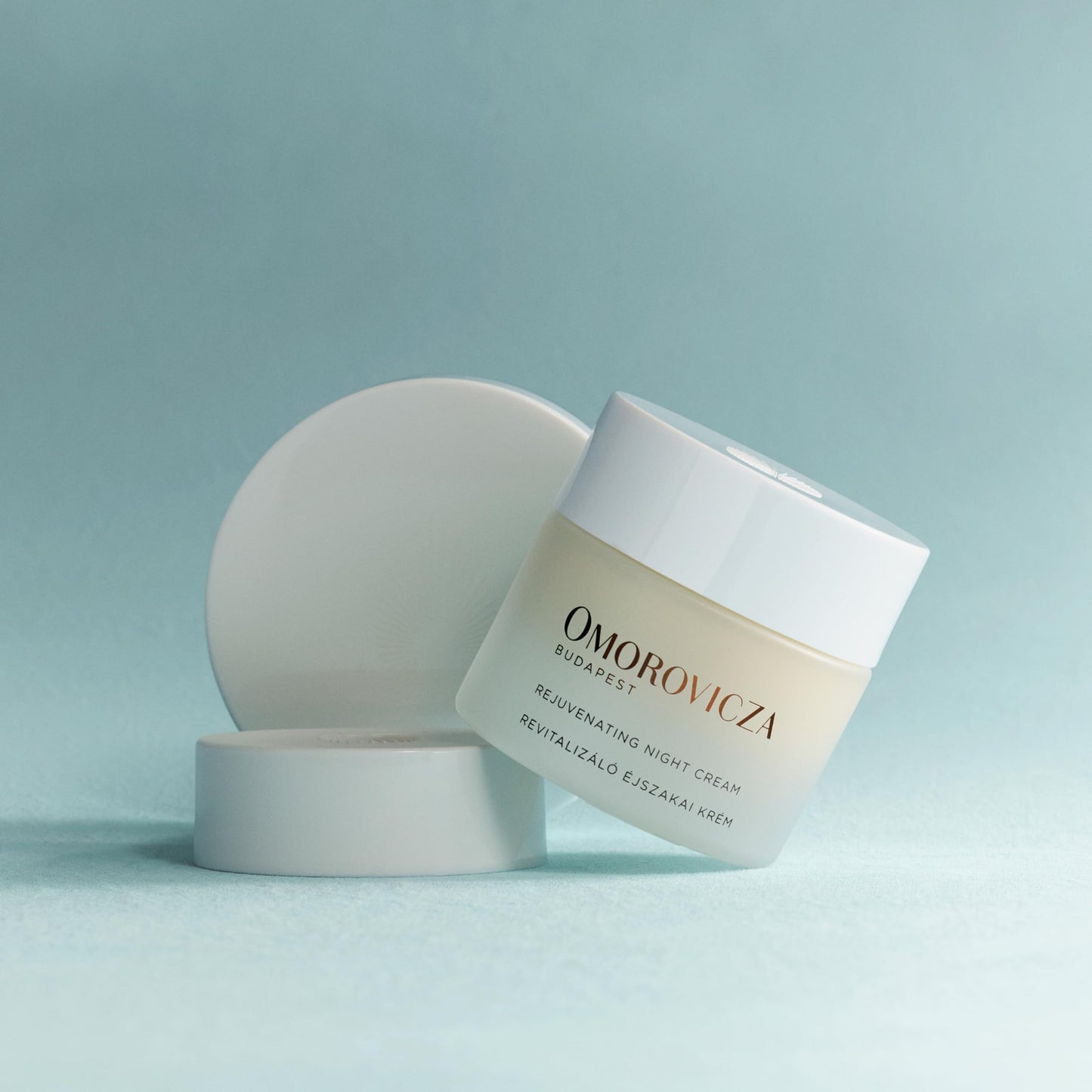 Omorovicza Rejuvenating Night Cream – Hazelnut Peptide & Plum Almond Oil
