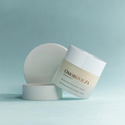 Omorovicza Rejuvenating Night Cream – Hazelnut Peptide & Plum Almond Oil